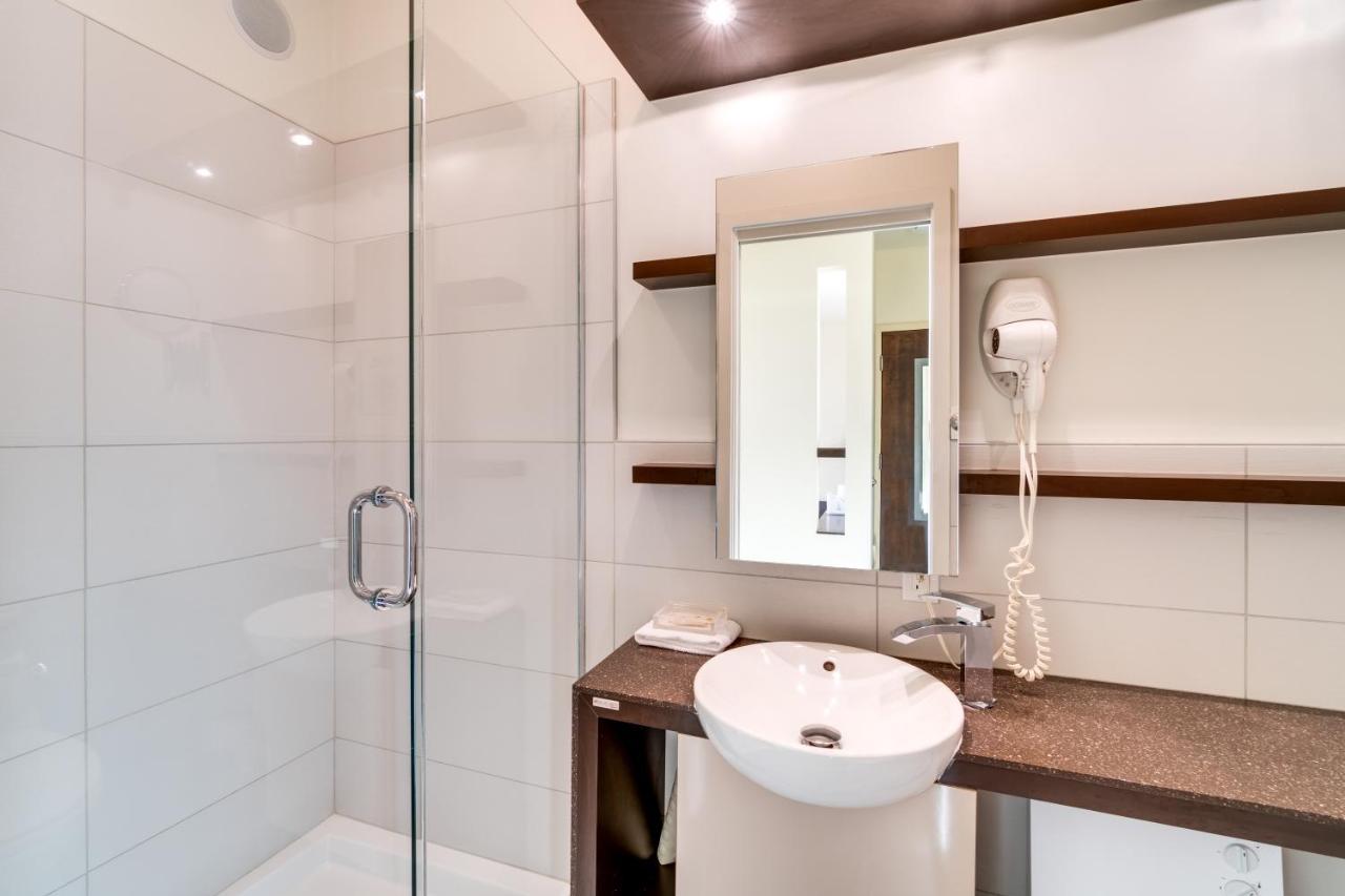 Goeliche Hotel Et Appartement Saint-Laurent-de-l'ile d'Orleans Kültér fotó