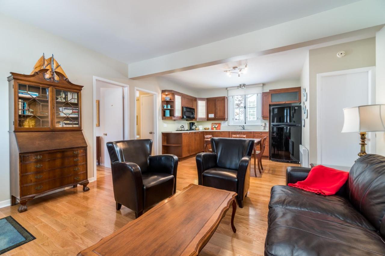 Goeliche Hotel Et Appartement Saint-Laurent-de-l'ile d'Orleans Kültér fotó